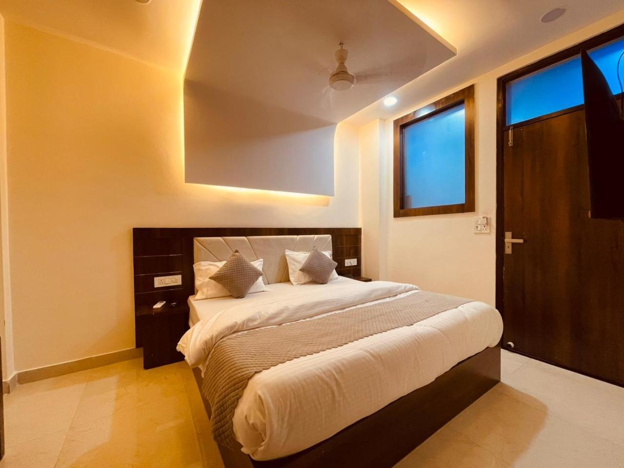 Wooibhotels The Divine Ganga Haridvár Kültér fotó