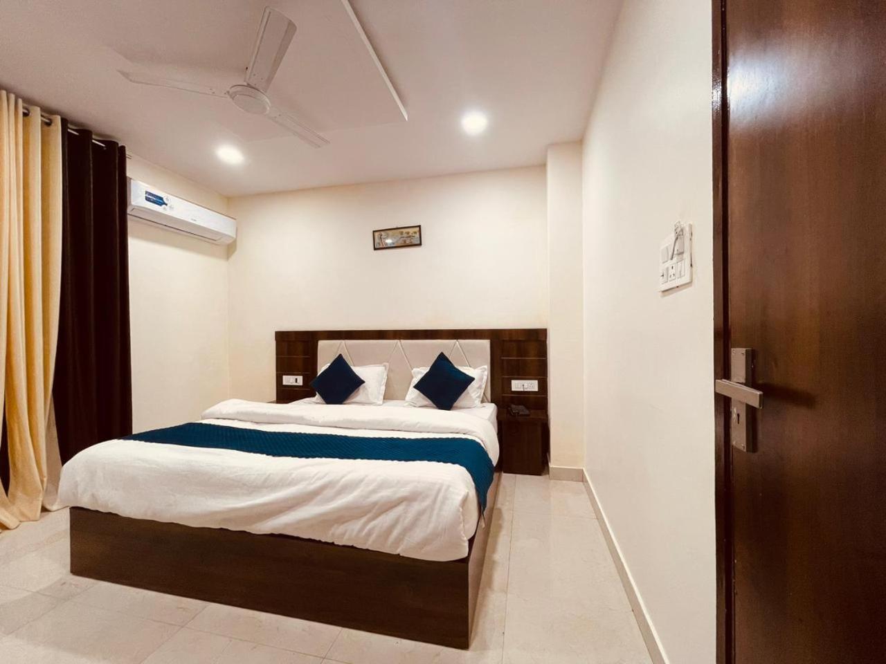 Wooibhotels The Divine Ganga Haridvár Kültér fotó
